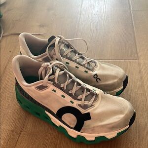 Cloud monster Hyper Running shoes